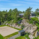 4 Bedroom Lovely In *