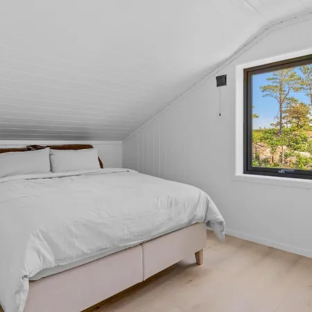 4 Bedroom Lovely In Сasa de vacaciones *