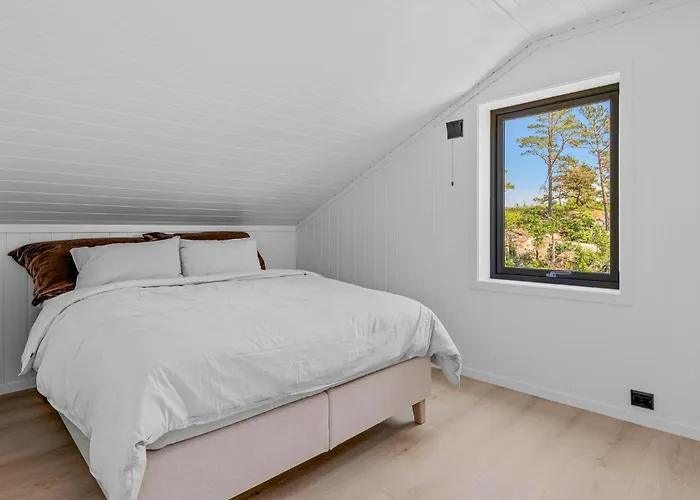4 Bedroom Lovely In Feriehus *
